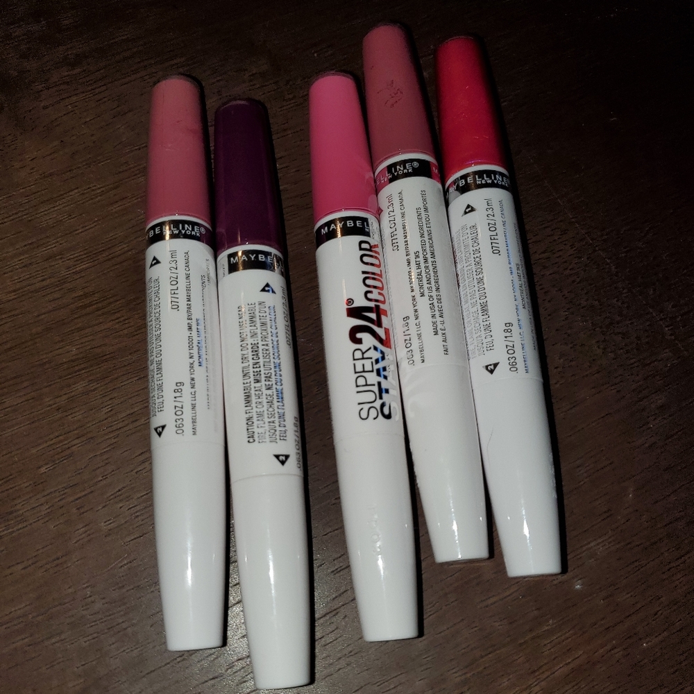 Makeup - Picture 8 of 8